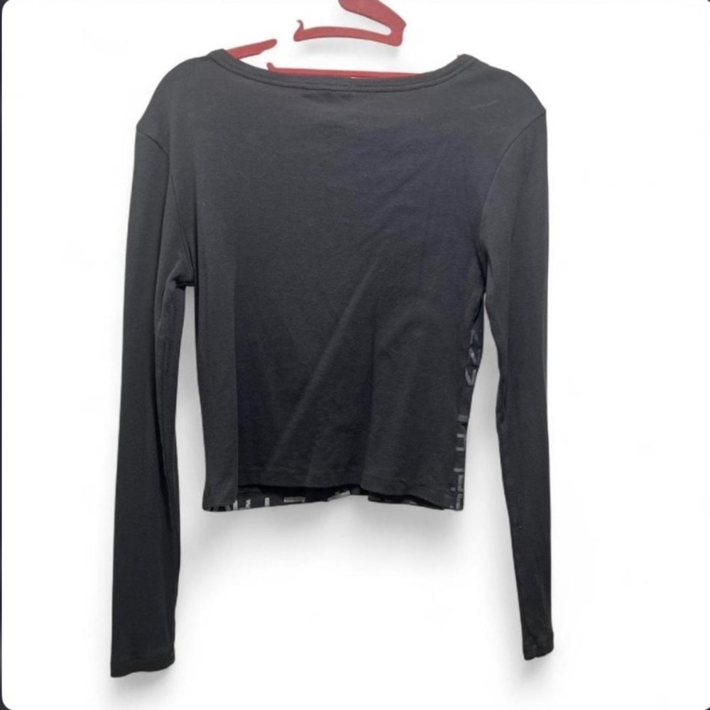Gray Graphic Long Sleeve Top - Picture 2 of 6